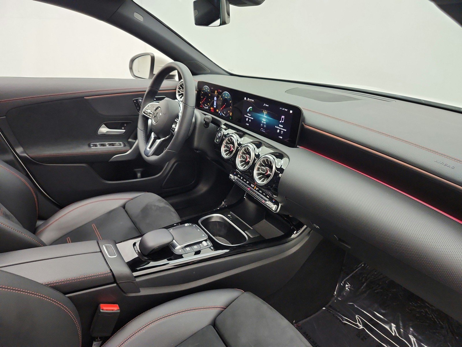 Certified 2023 Mercedes-Benz CLA 250 4MATIC image 21