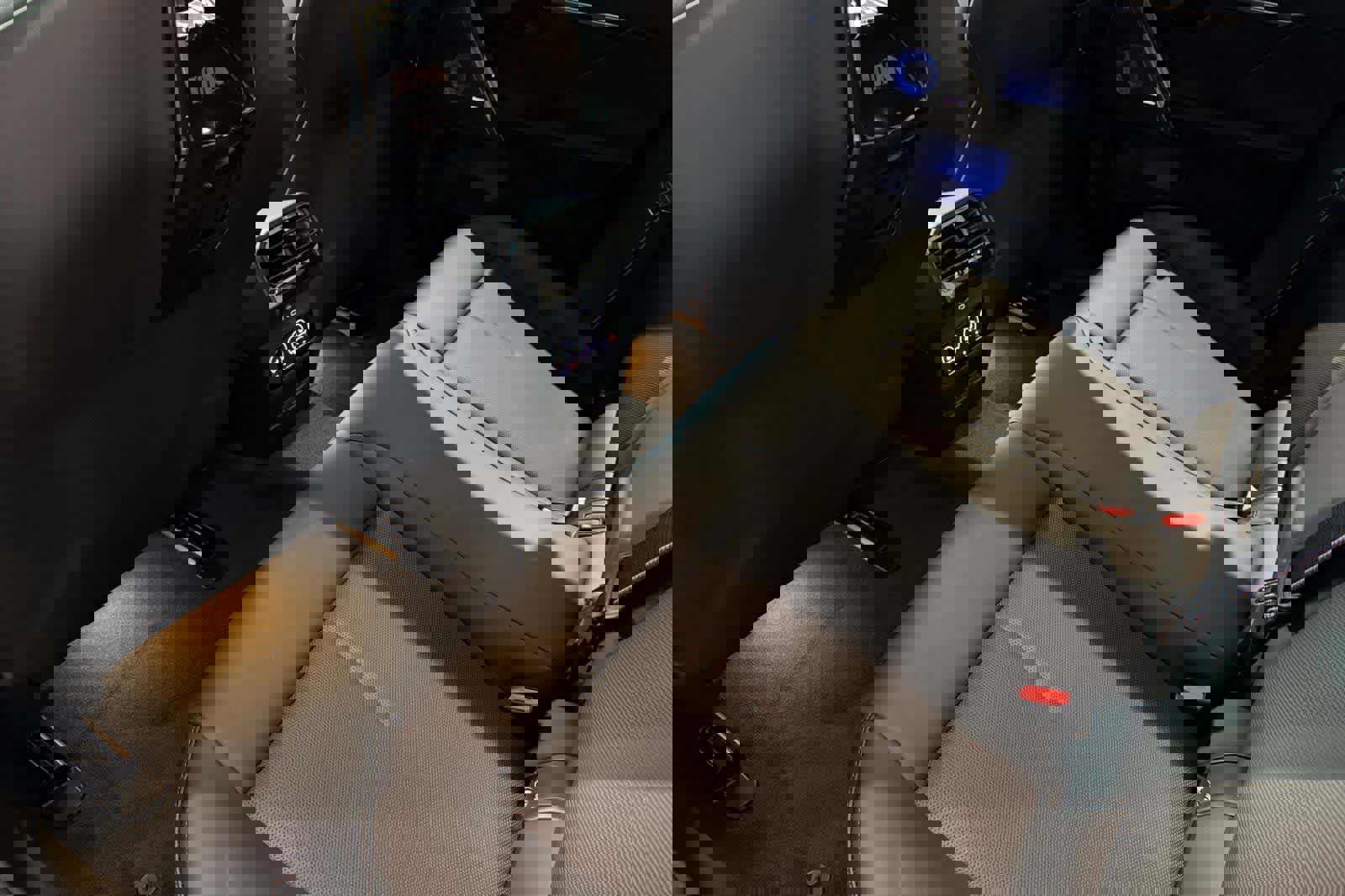 New 2026 BMW M5 w/ Carbon Package image 4