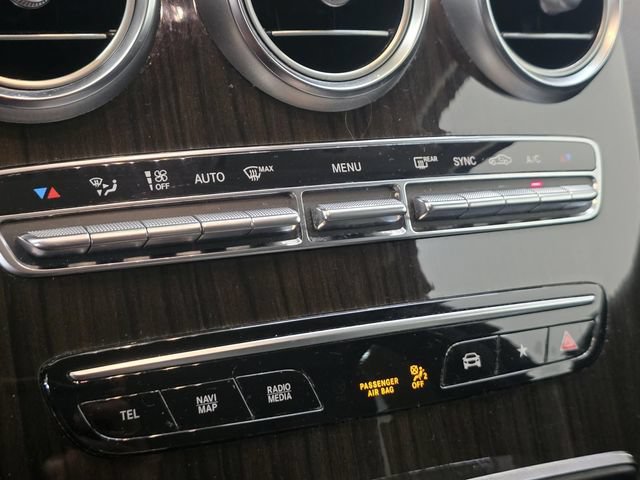 Used 2020 Mercedes-Benz GLC 300 image 16