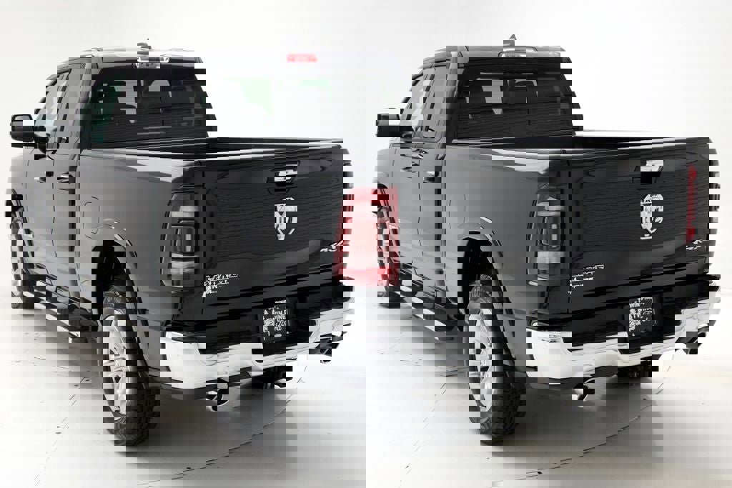 Used 2019 RAM 1500 Laramie image 7