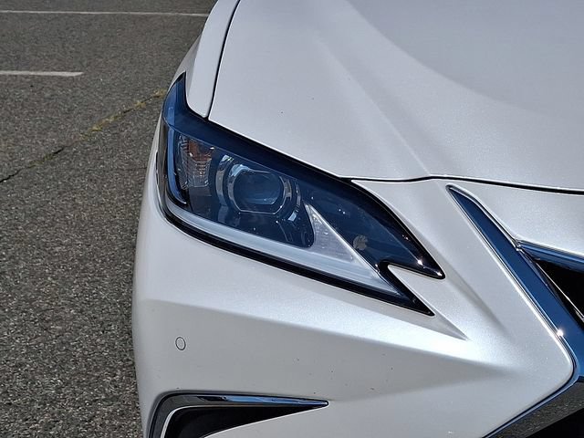 Used 2025 Lexus ES 350 w/ Premium Package FWD image 9