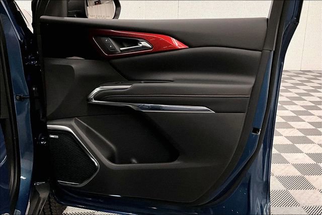 Used 2025 Chevrolet Traverse Z71 w/ Enhanced Driving Package image 22