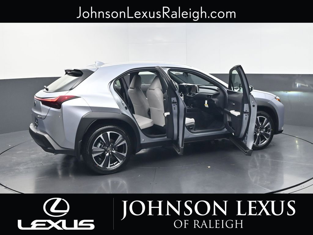New 2026 Lexus UX 300h FWD image 32