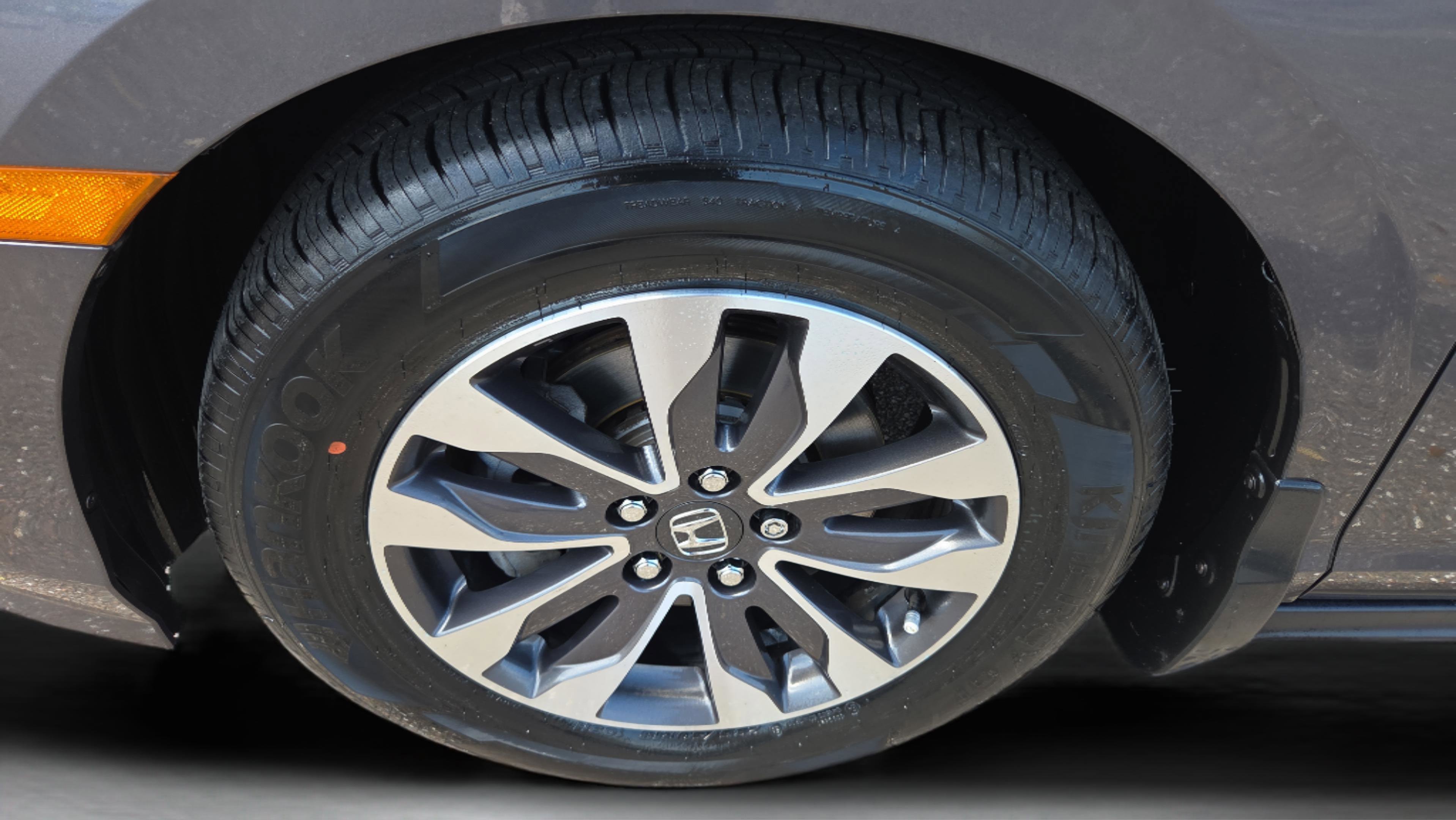 Certified 2023 Honda Odyssey EX-L image 10