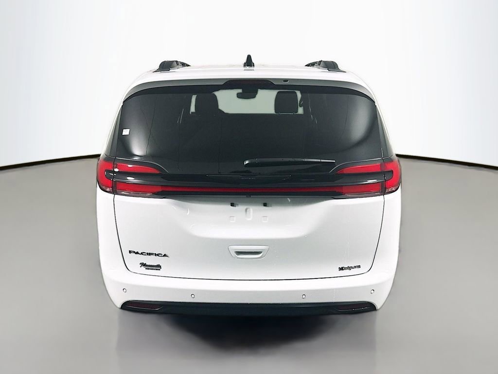 New 2025 Chrysler Pacifica Select w/ Fav Edition Package image 7