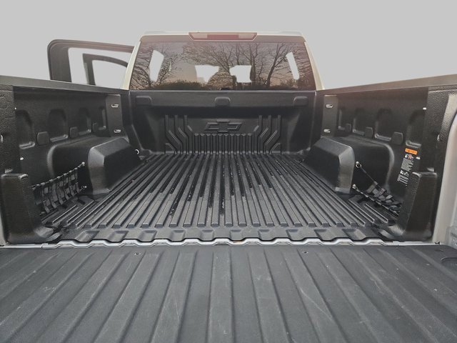 Used 2022 Chevrolet Silverado 1500 Custom image 14