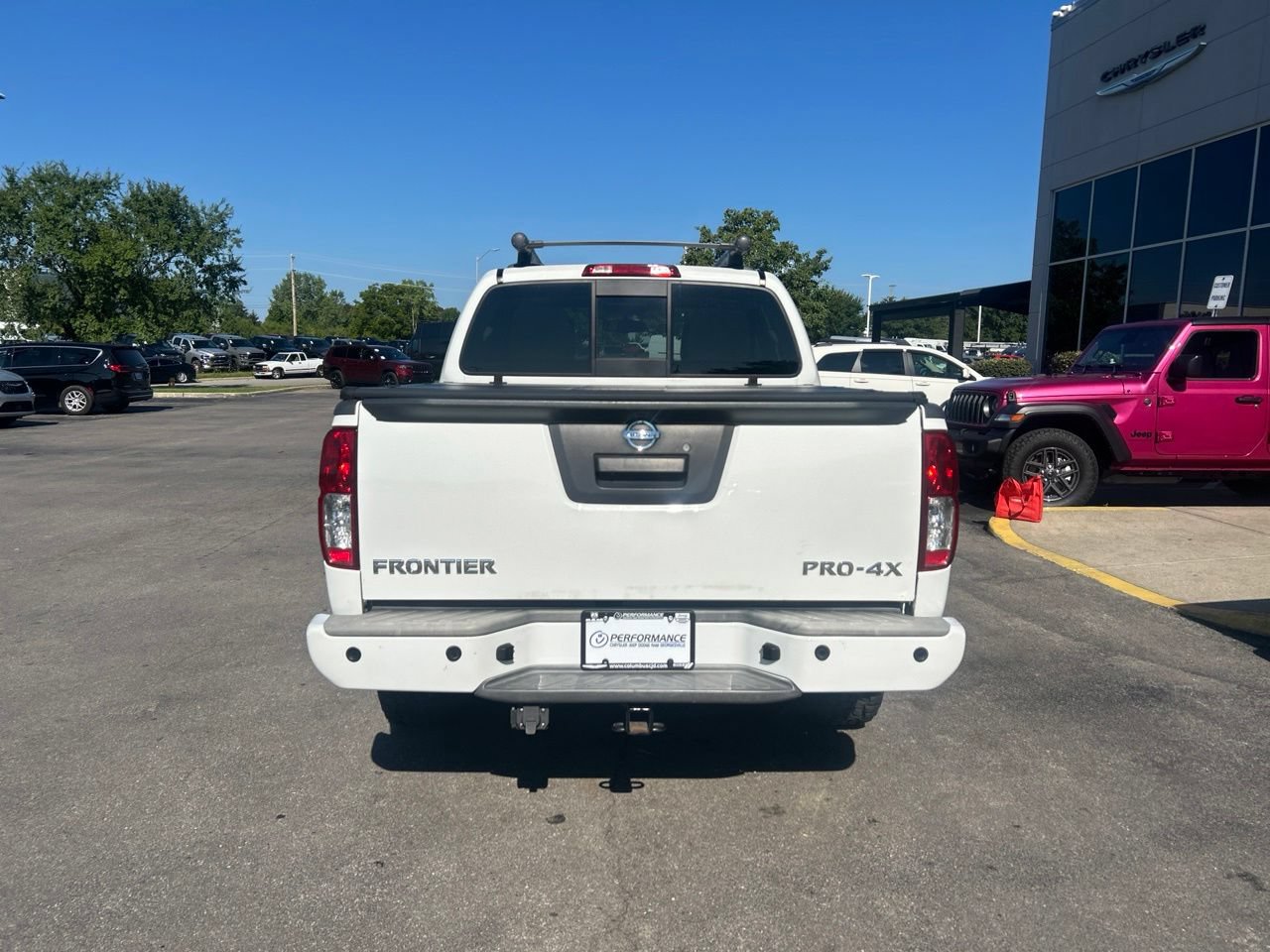 Used 2020 Nissan Frontier PRO-4X AWD/4WD image 4