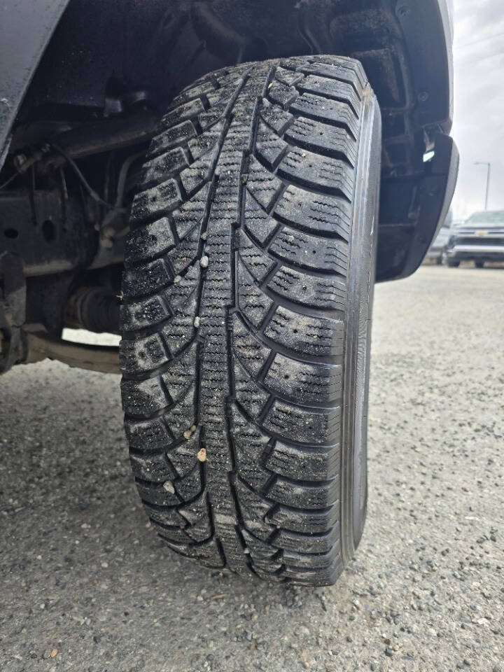 Used 2022 RAM 1500 Classic Warlock AWD/4WD image 11