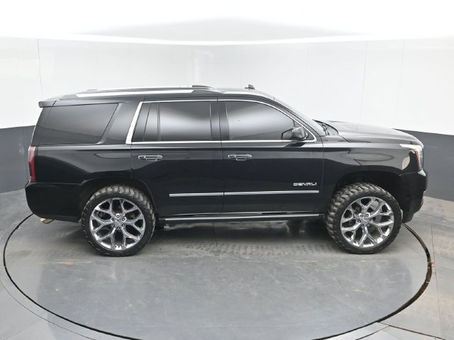 Used 2017 GMC Yukon Denali w/ Open Road Package AWD/4WD image 46