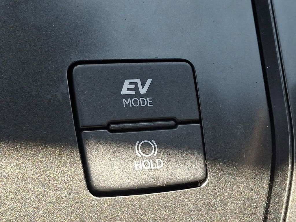 Used 2025 Lexus UX 300h AWD w/ Accessory Package (Z1) image 25