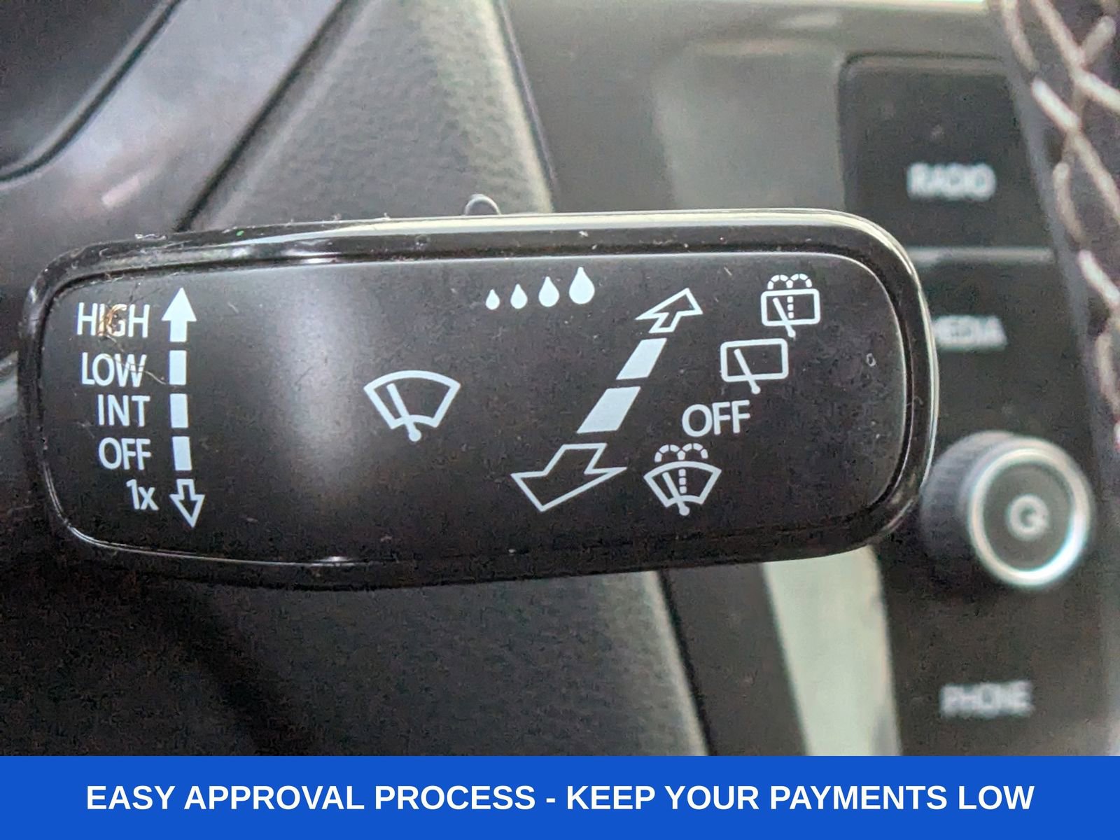 Used 2021 Volkswagen Tiguan SEL image 38