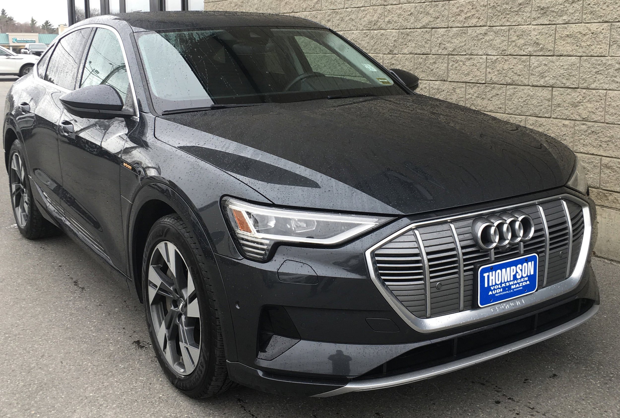 Used 2020 Audi e-tron Premium Plus AWD/4WD image 1