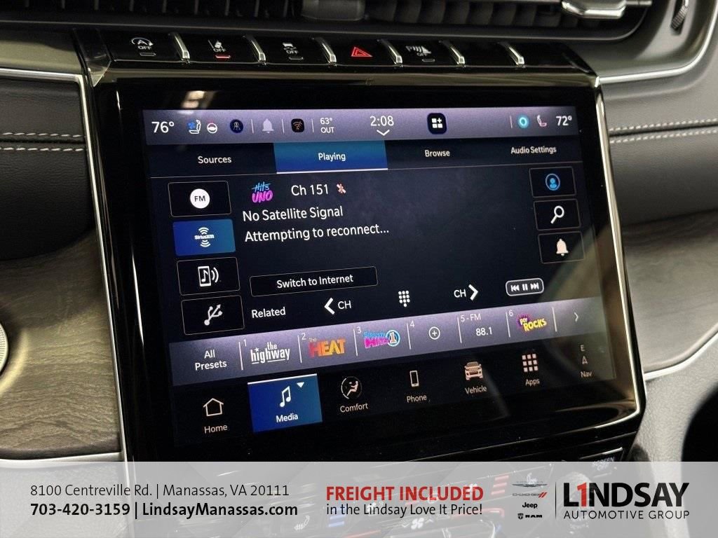 New 2025 Jeep Grand Cherokee L Limited w/ Luxury Tech Group II image 23