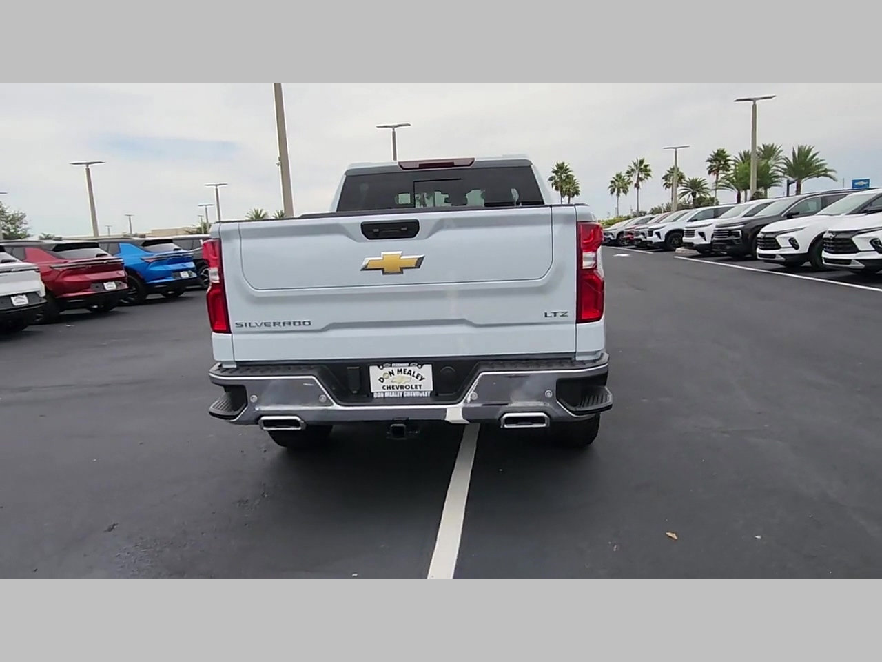 New 2026 Chevrolet Silverado 1500 LTZ w/ Z71 Off-Road Package image 21