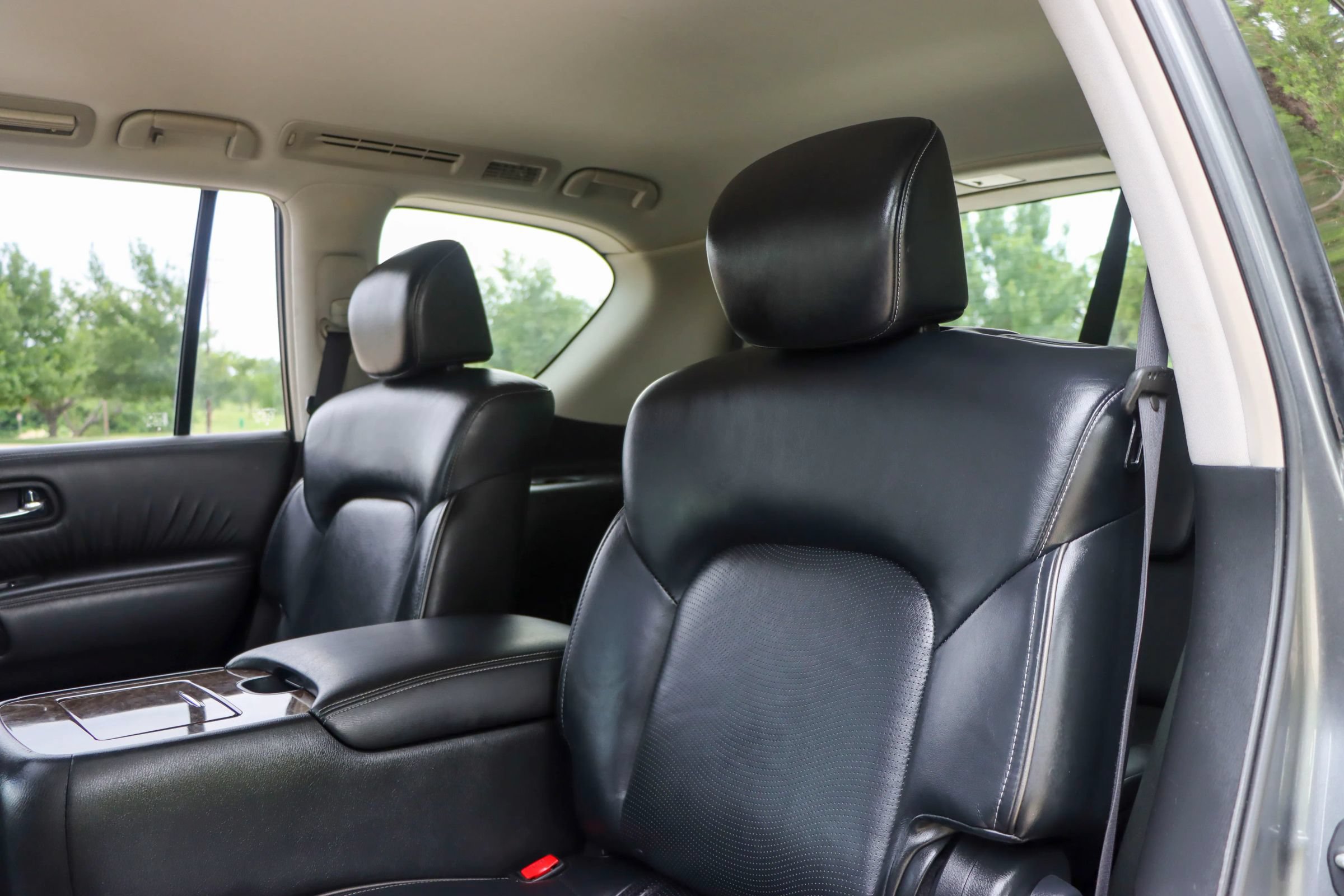 Used 2016 INFINITI QX80 2WD image 17