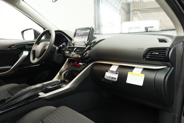 New 2026 Mitsubishi Eclipse Cross LE AWD/4WD image 16