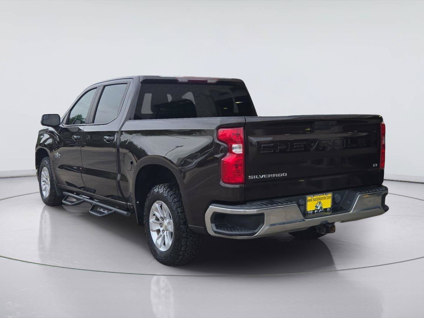 Used 2020 Chevrolet Silverado 1500 LT w/ Texas Edition RWD image 3
