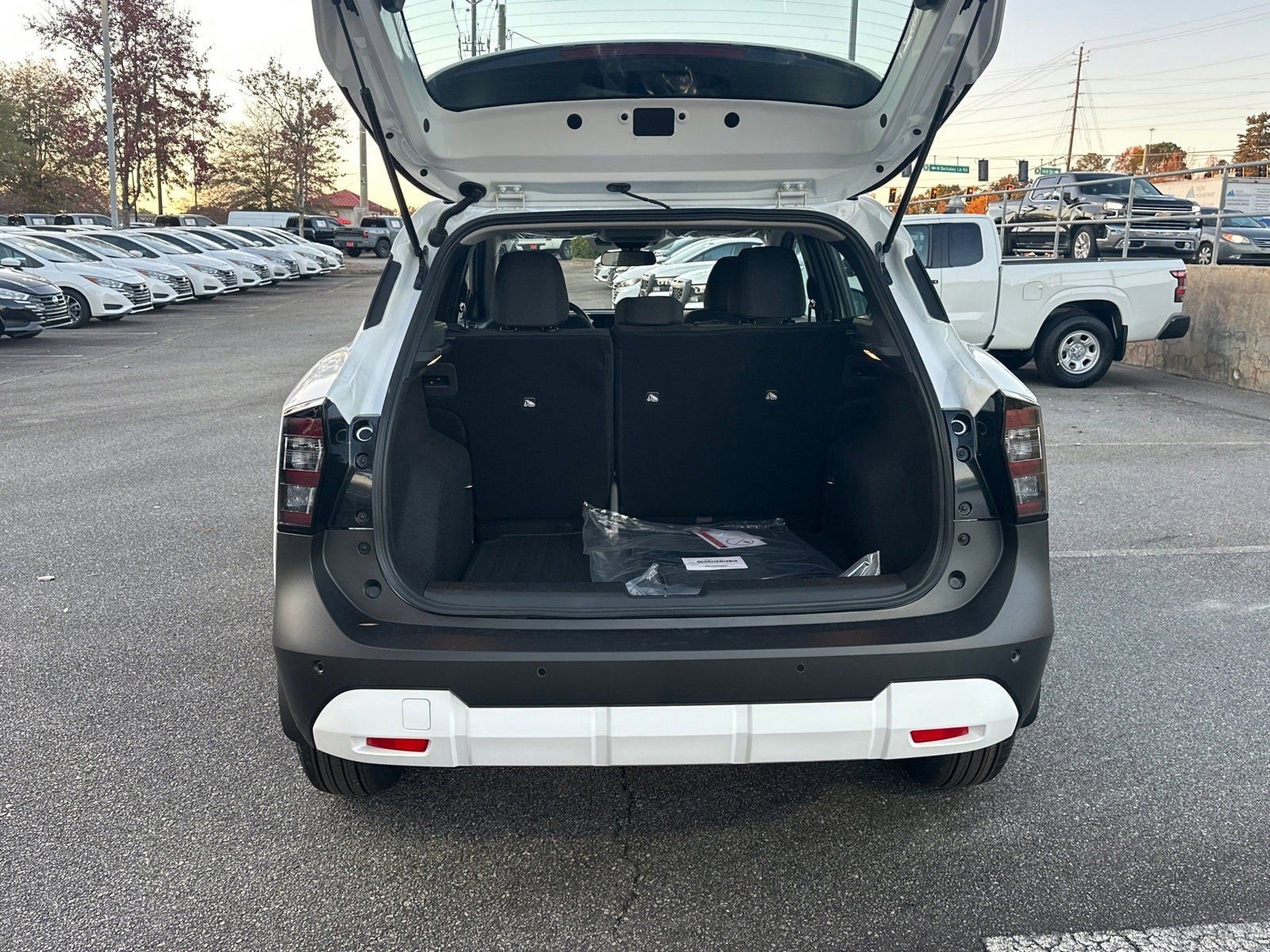 New 2026 Nissan Kicks S FWD image 18