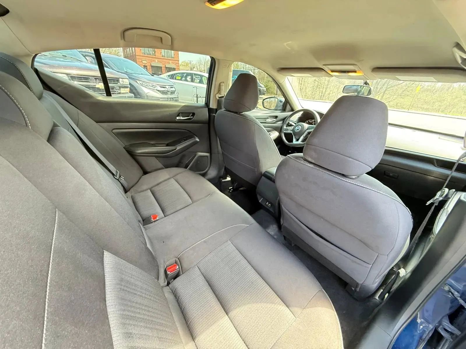 Used 2020 Nissan Altima 2.5 S FWD image 23