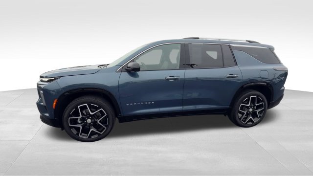 Certified 2026 Chevrolet Traverse High Country w/ LPO, Floor Liner Package AWD/4WD image 3