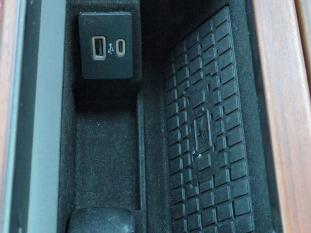 Used 2024 Lincoln Navigator L 4WD image 23