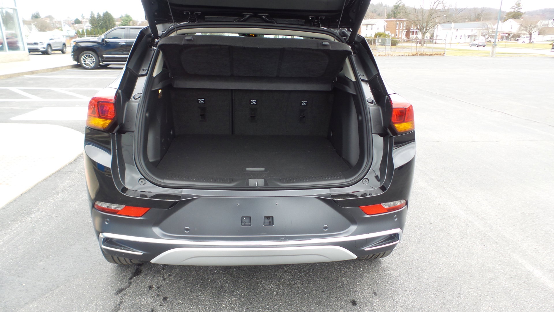 Used 2023 Buick Encore GX Essence w/ Advanced Technology Package image 8