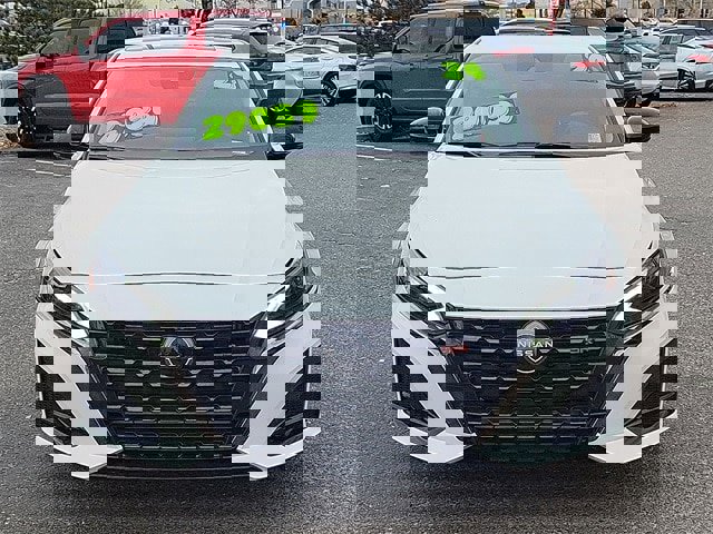 Used 2024 Nissan Altima 2.0 SR image 9