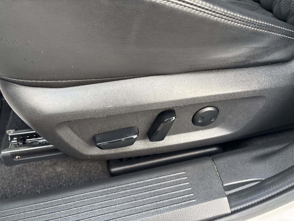 Used 2023 Nissan Rogue Platinum w/ Platinum Premium Package image 21