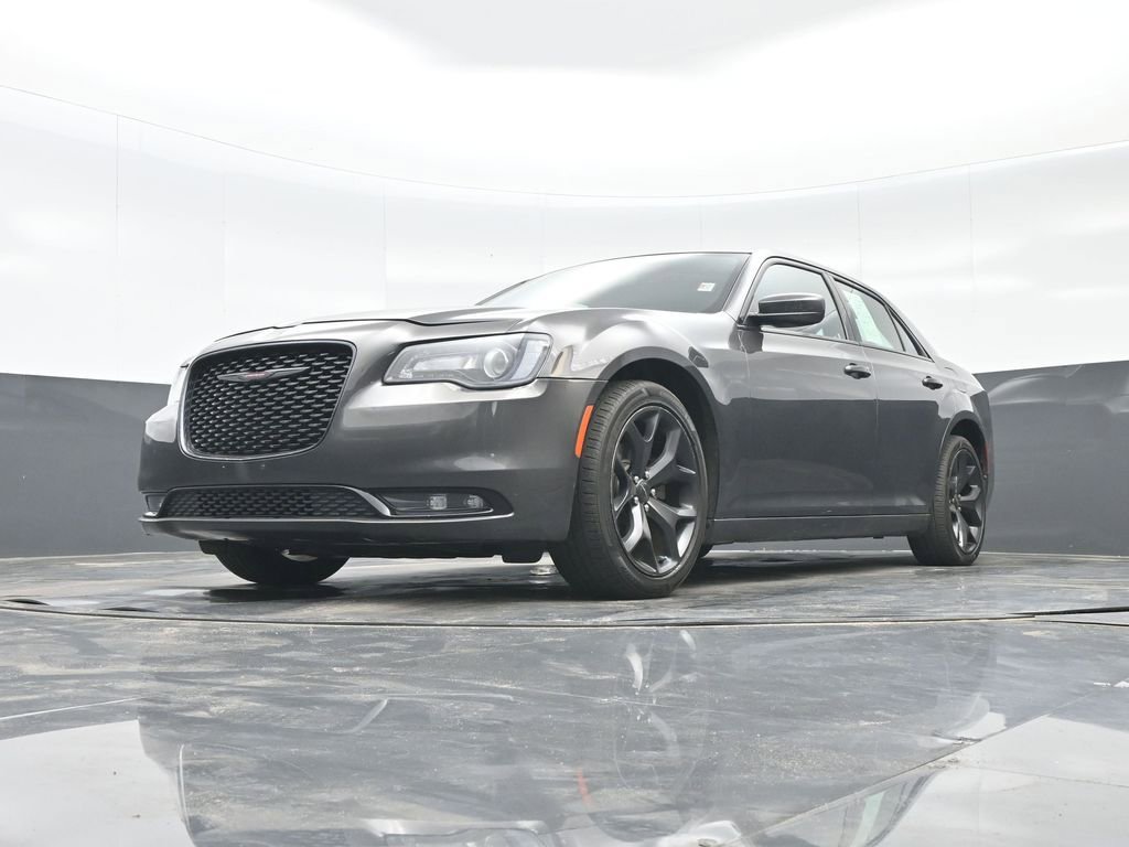 Used 2020 Chrysler 300 S w/ Red S Appearance Package image 34