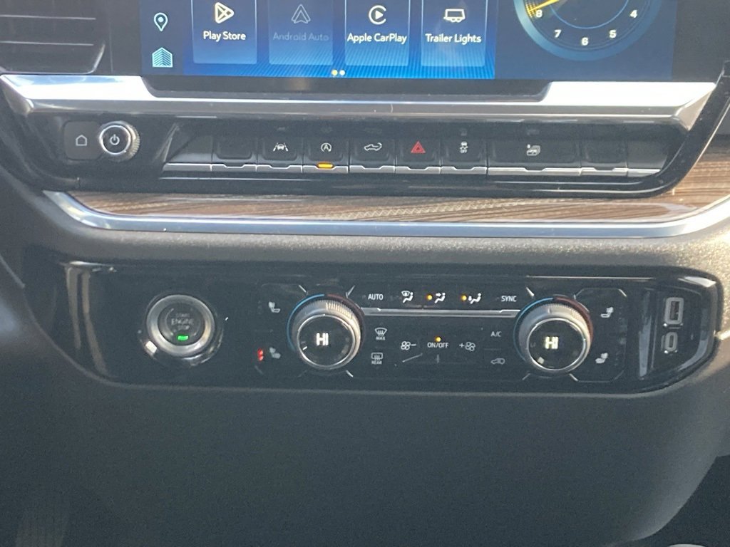 Used 2024 Chevrolet Silverado 1500 LT image 18