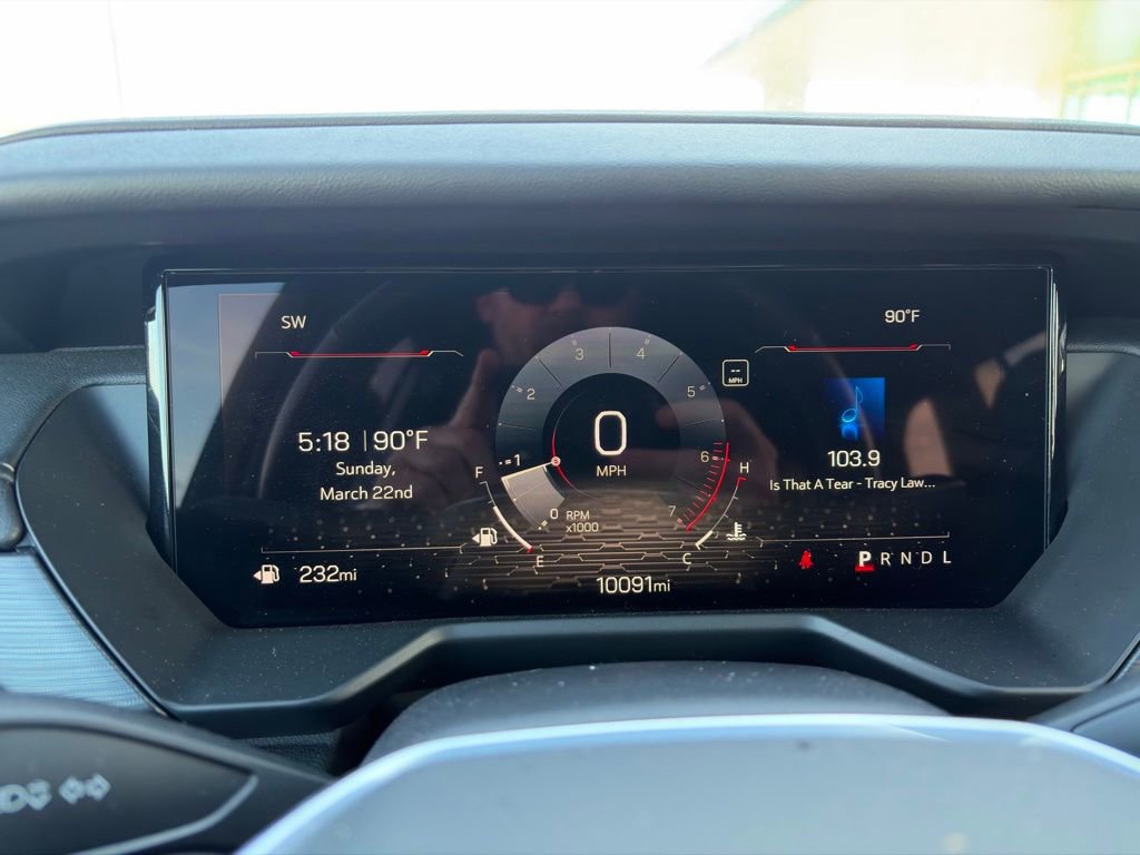 Used 2025 GMC Acadia Elevation image 19