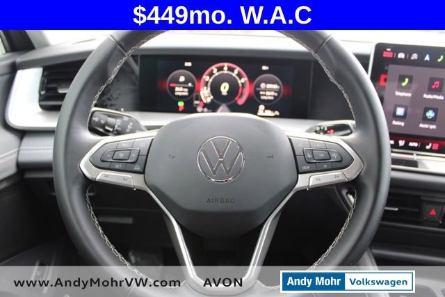 Used 2025 Volkswagen Tiguan SE AWD/4WD image 28