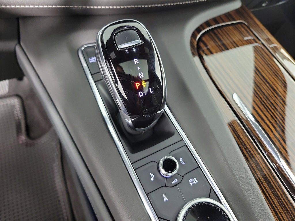 Certified 2023 Cadillac Escalade ESV Premium Luxury image 27