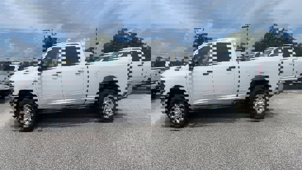 New 2026 RAM 2500 Tradesman image 3