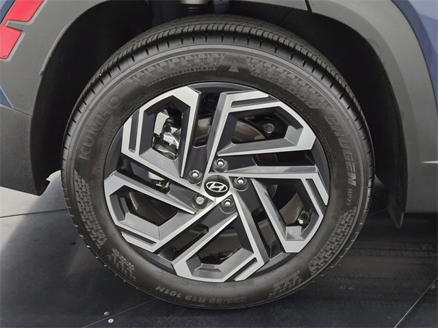 Used 2025 Hyundai Tucson Limited image 10