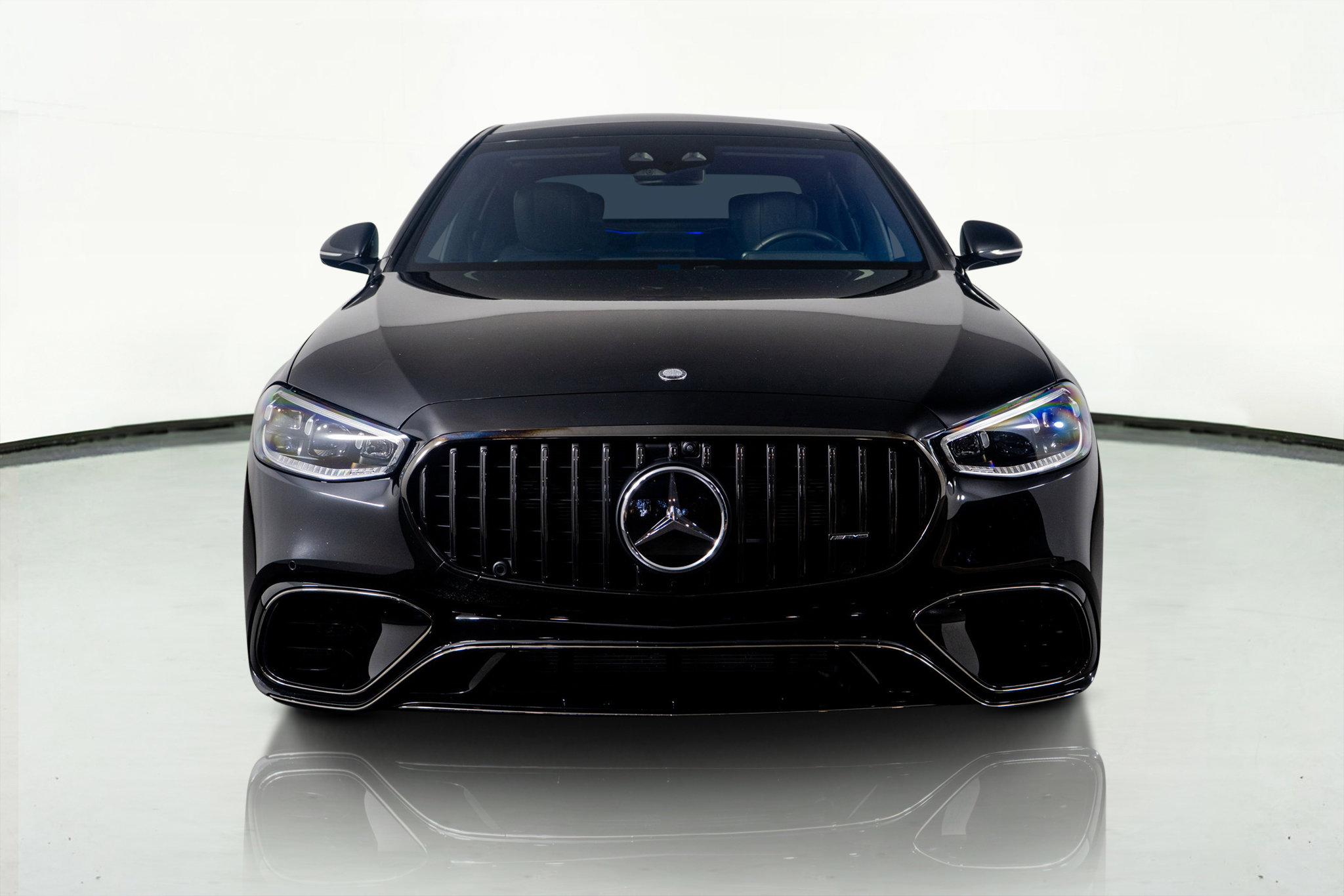 Used 2025 Mercedes-Benz S 63 AMG S w/ AMG Night Package image 22