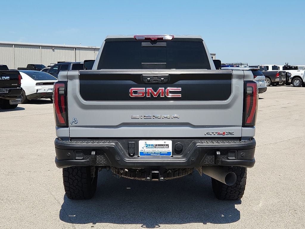 Used 2024 GMC Sierra 2500 AT4X w/ AT4X AEV Edition AWD/4WD image 4