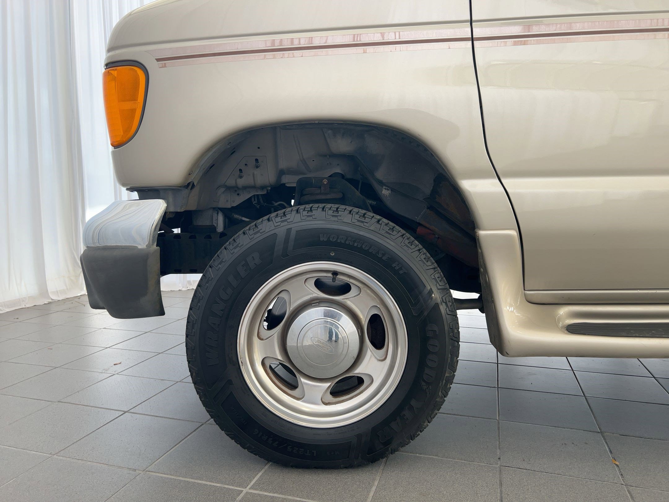 Used 2007 Ford E-150 and Econoline 150 image 12