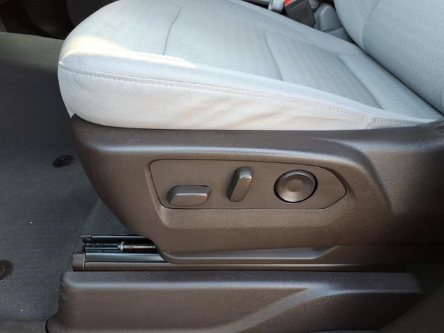Certified 2022 GMC Yukon XL SLE w/ Gmc Pro Safety Plus Package AWD/4WD image 14