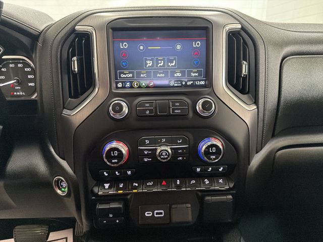 Certified 2023 GMC Sierra 2500 Denali w/ Denali Ultimate Package AWD/4WD image 19