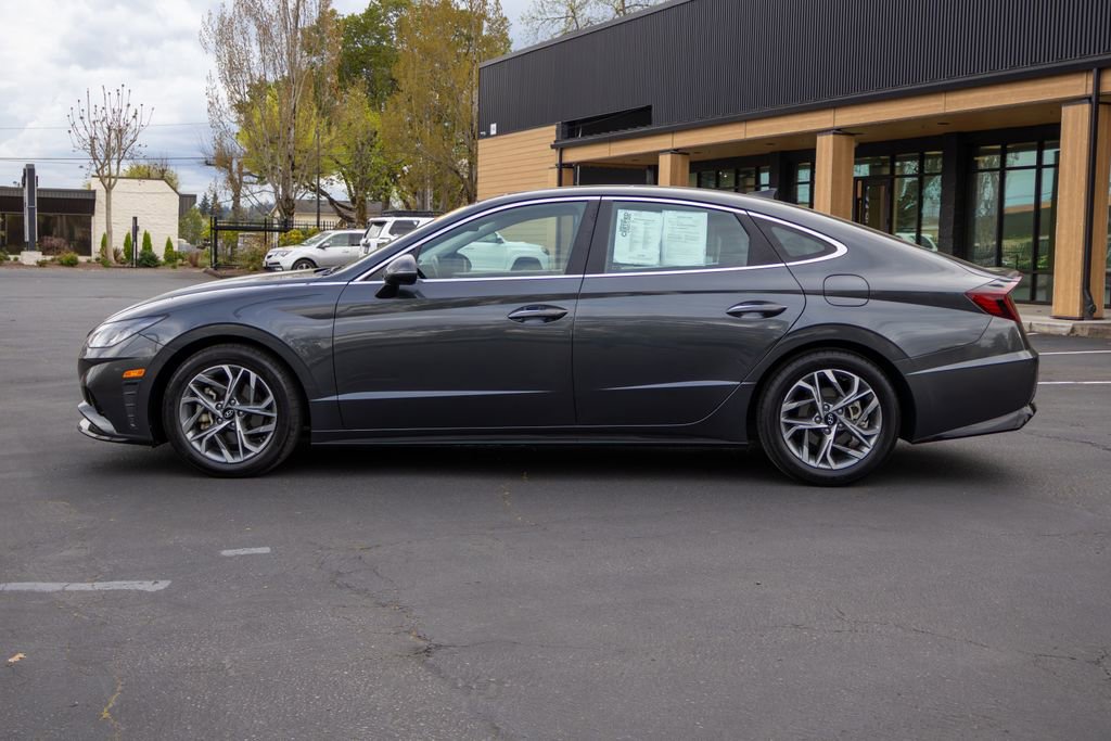 Certified 2023 Hyundai Sonata SEL w/ Convenience Package image 10