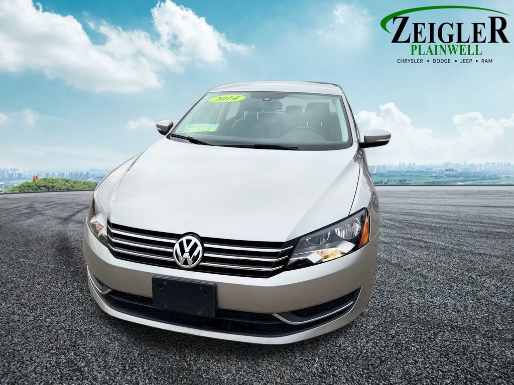 Used 2014 Volkswagen Passat 1.8T SE FWD image 9