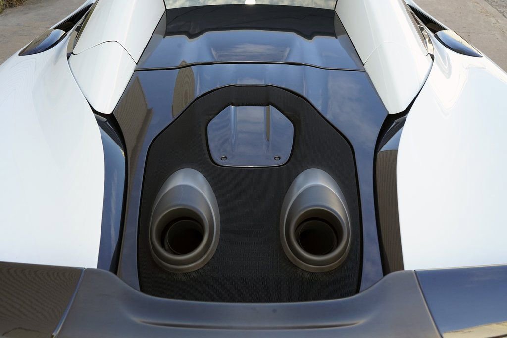 Used 2020 McLaren 600LT Spider image 27