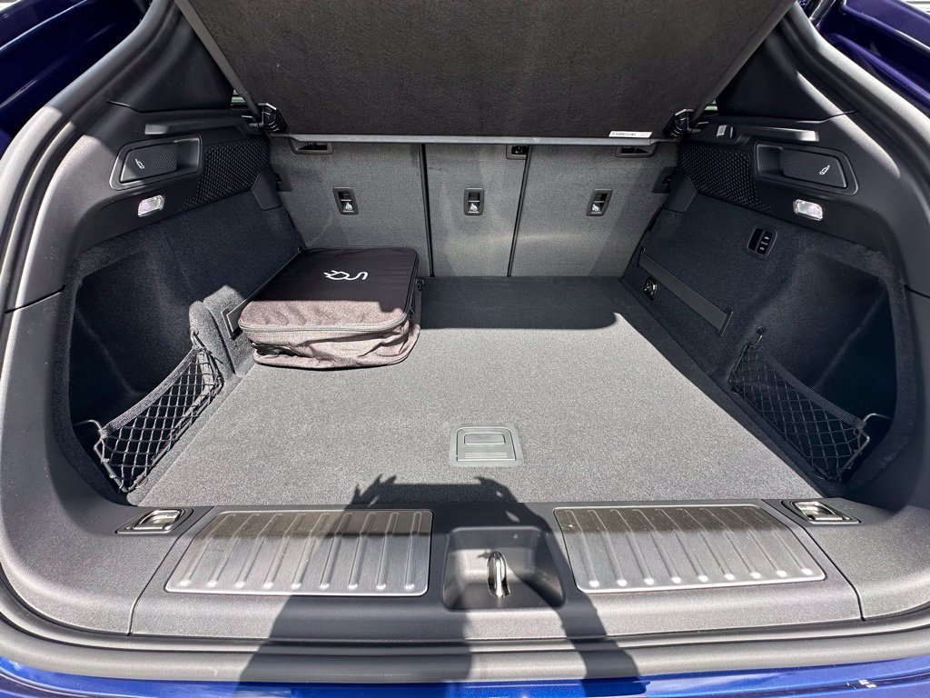 Used 2026 Porsche Macan Electric RWD image 41