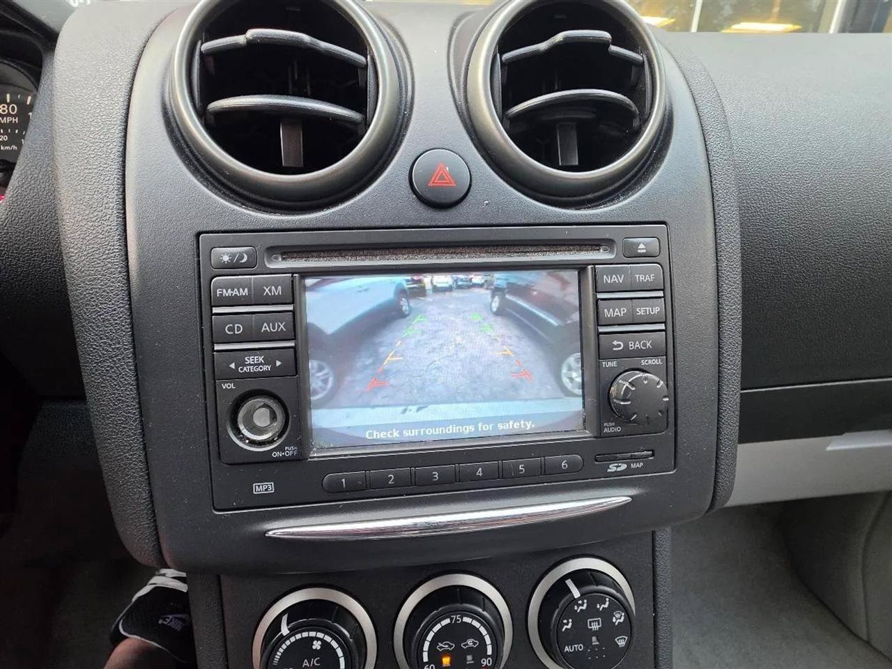 Used 2013 Nissan Rogue SV w/ Premium Pkg AWD/4WD image 18