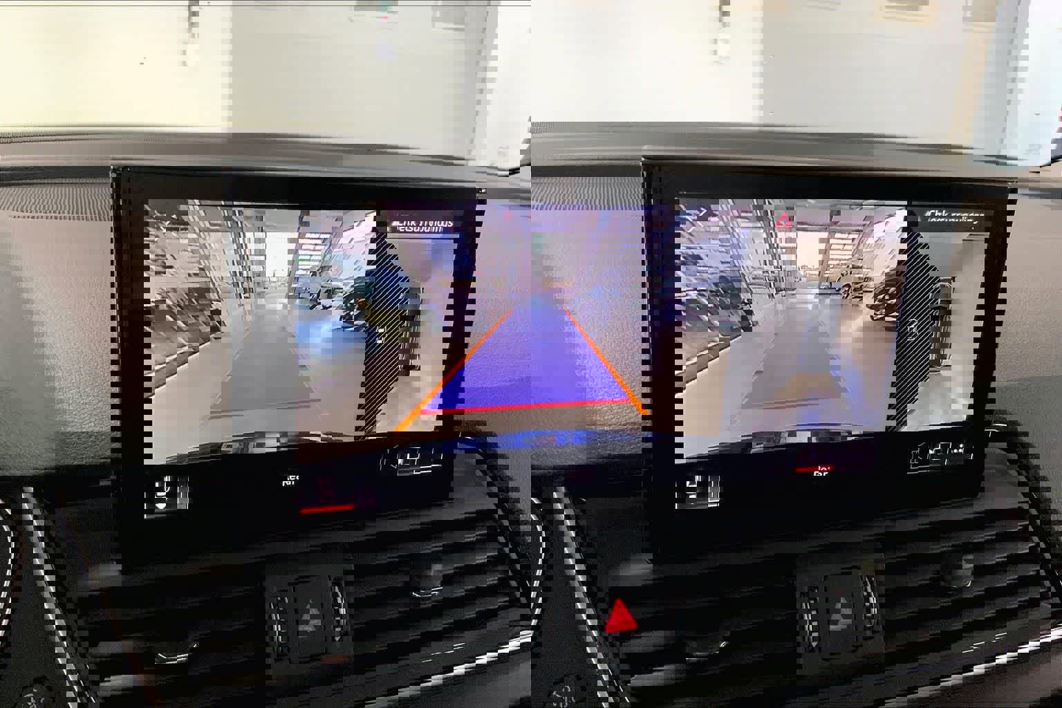 Used 2025 Audi Q5 2.0T Premium Plus w/ Premium Plus Package image 24