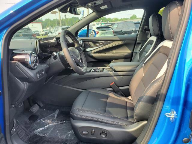 New 2025 Chevrolet Blazer EV LT image 8