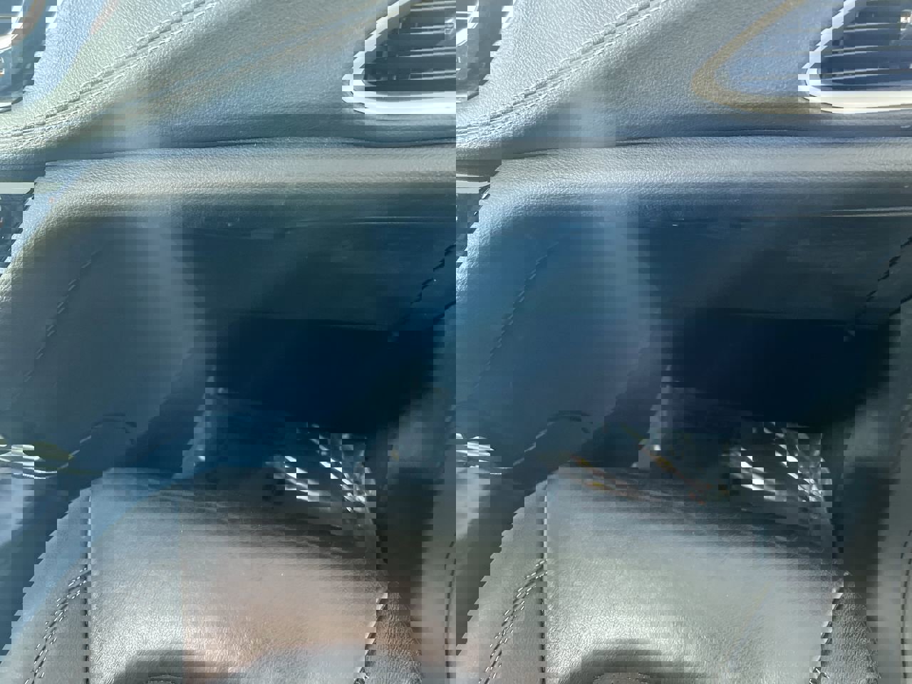 Used 2021 Chrysler Pacifica Touring-L w/ S Appearance Package image 31