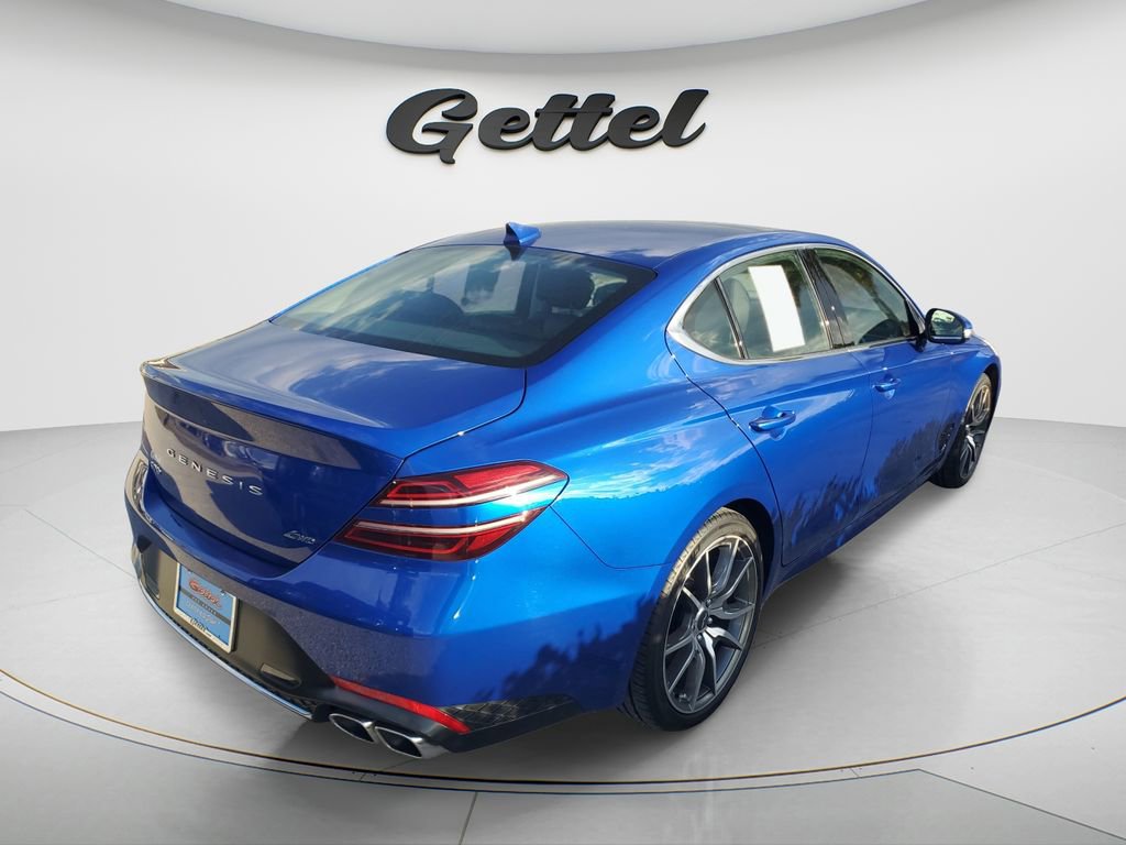 Used 2023 Genesis G70 2.0T image 3