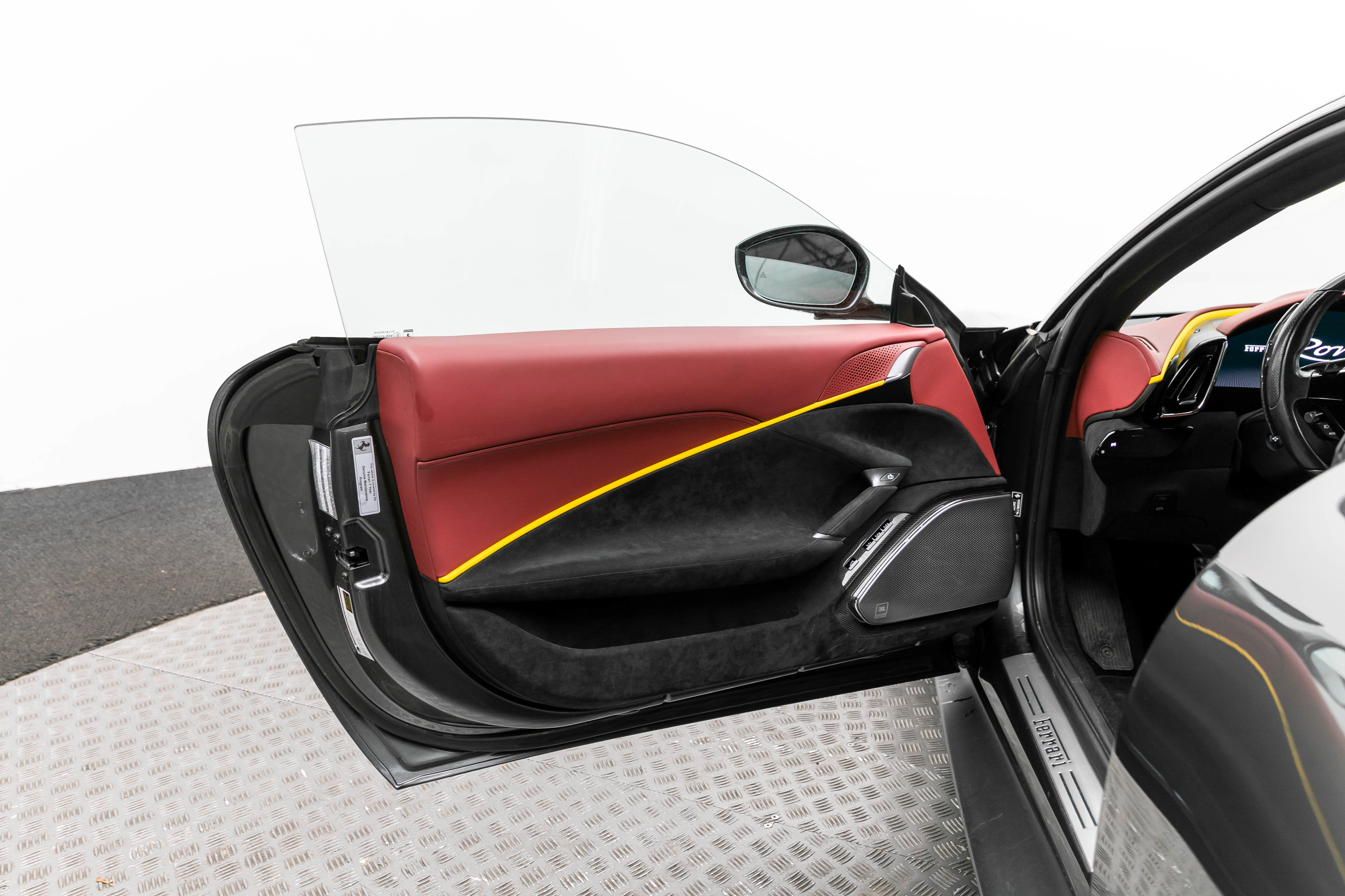 Certified 2022 Ferrari Roma image 12